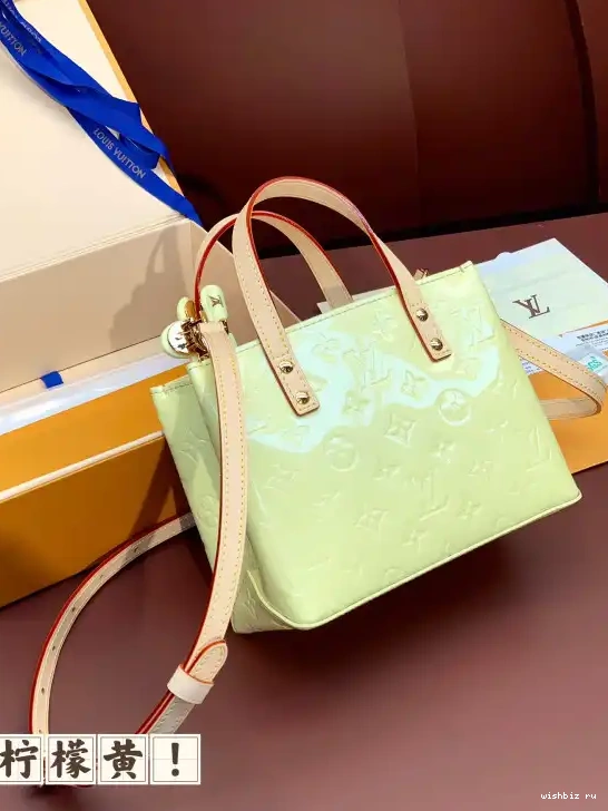WIS PM Reade VUITTON LOUIS 0518